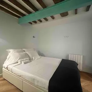  Appartement Le Marais Duplex